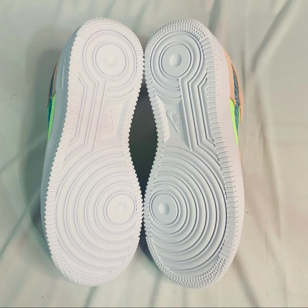 Nike Air Force 1 Low '07‎